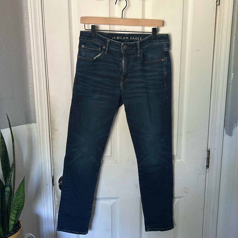 Men’s dark wash skinny jeans